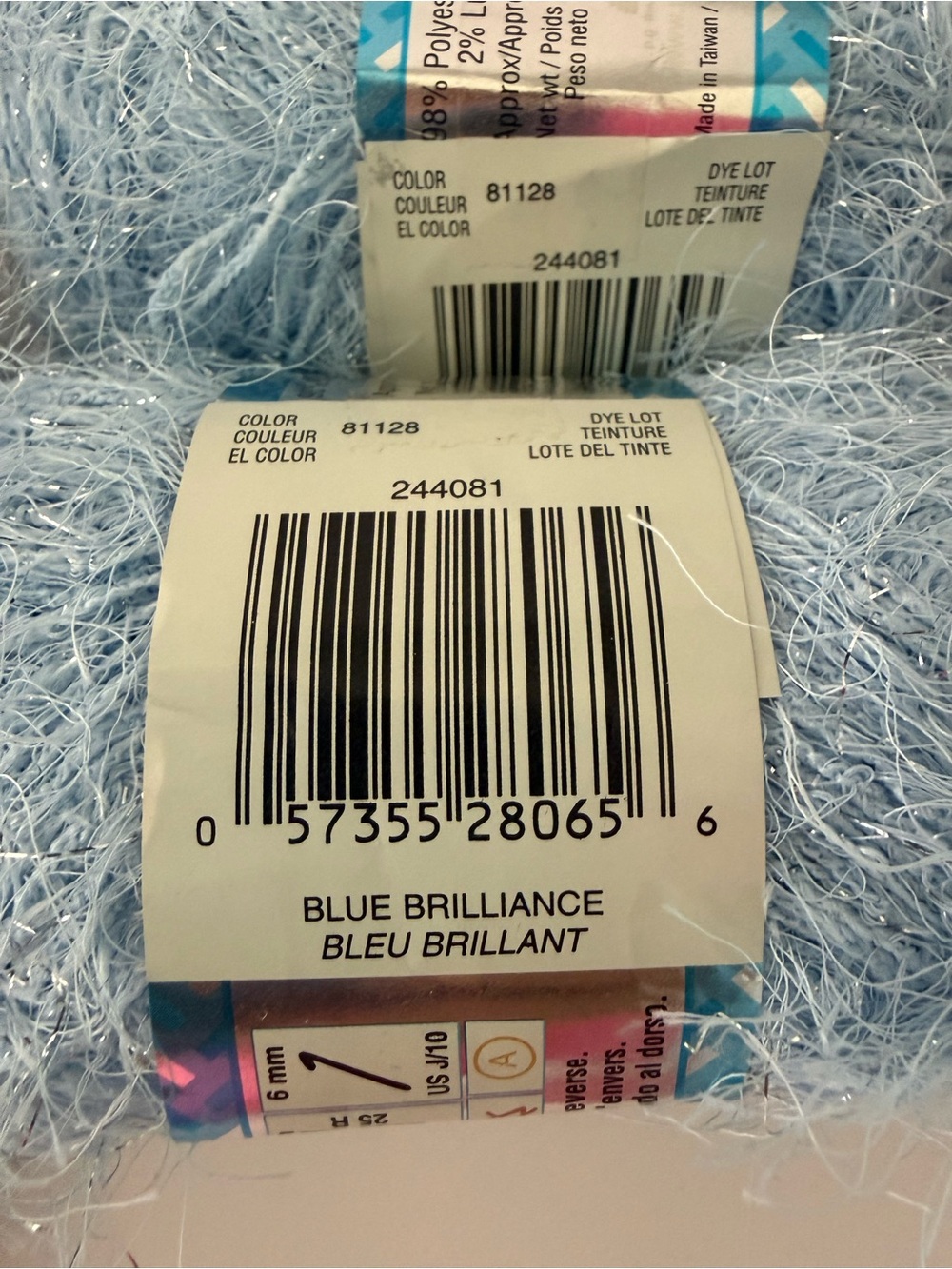 10 Patons Silverlash Eyelash Yarn Bundle - Black, Light Blue & Light Pink - Picture 8 of 16